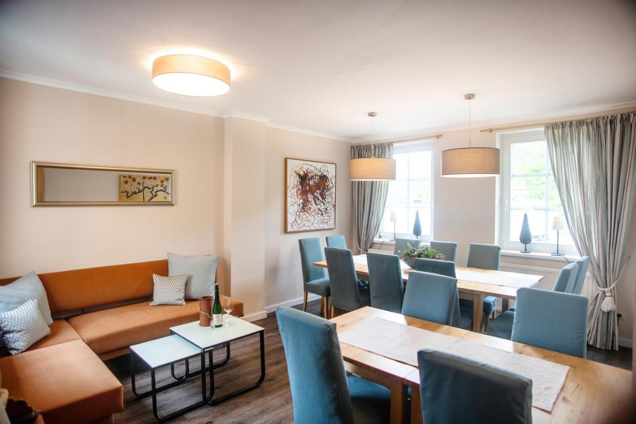 Donauhof - Hotel Garni 레헨스테이너와차우 외부 사진