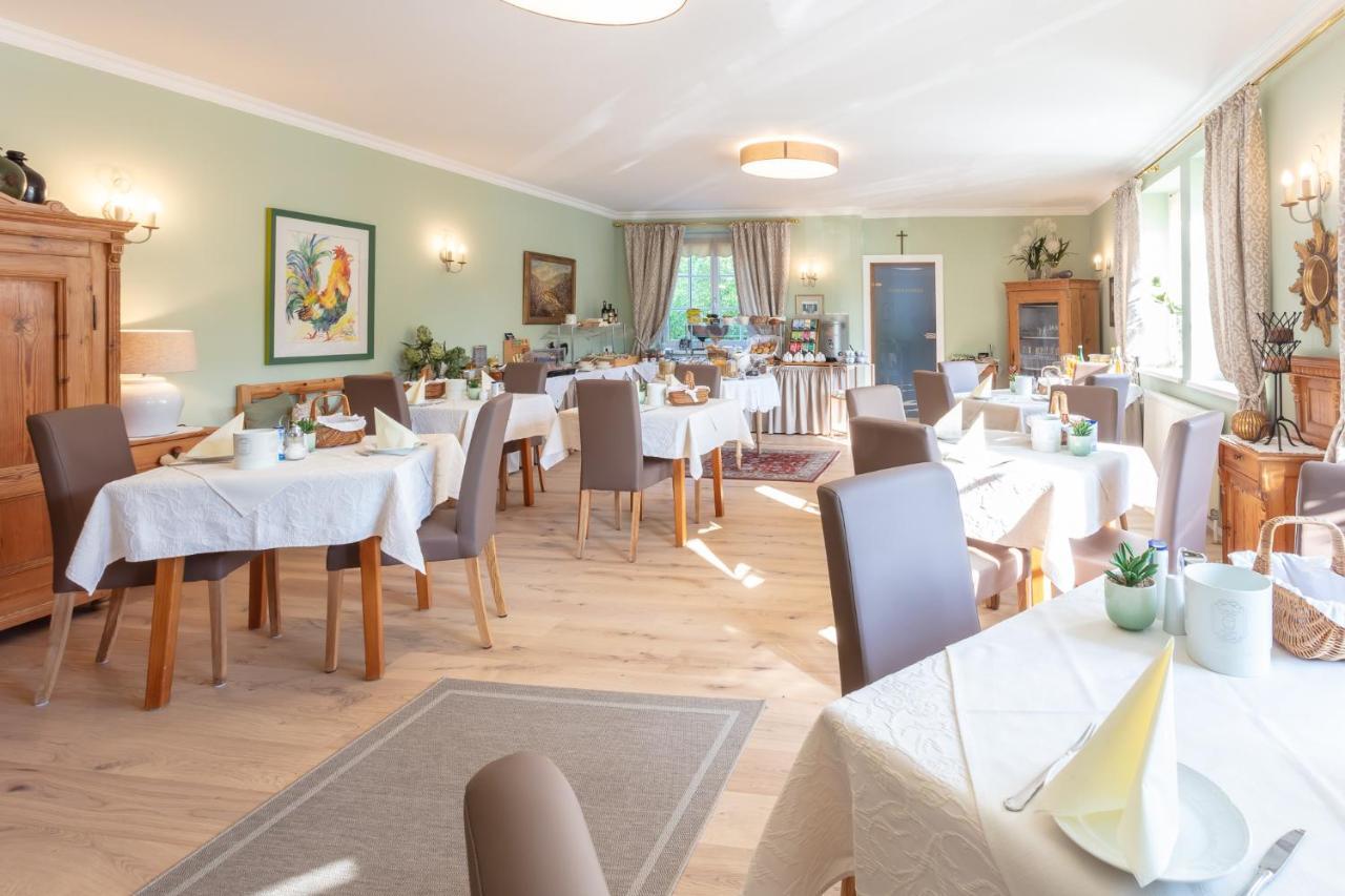 Donauhof - Hotel Garni 레헨스테이너와차우 외부 사진