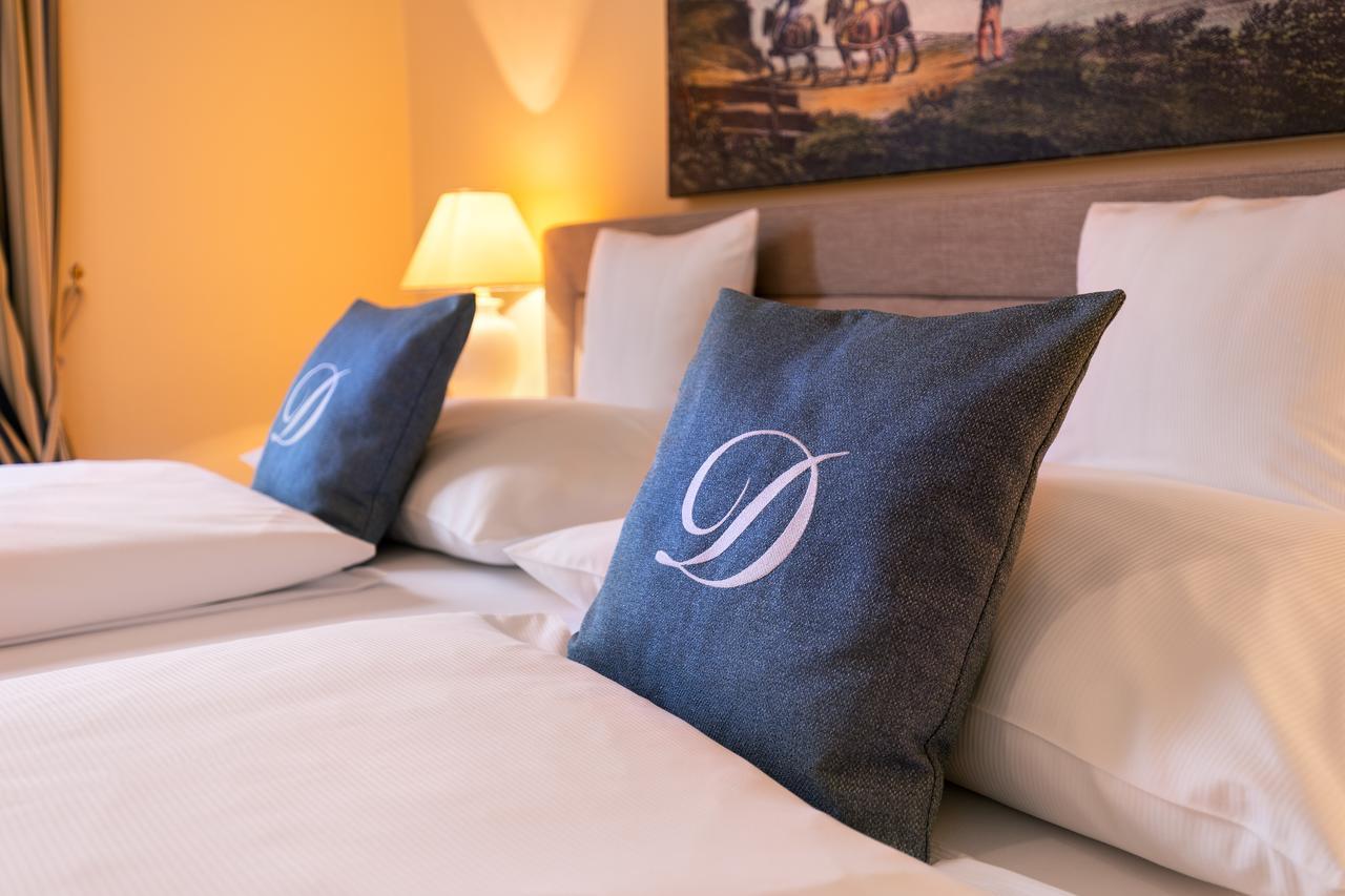 Donauhof - Hotel Garni 레헨스테이너와차우 외부 사진