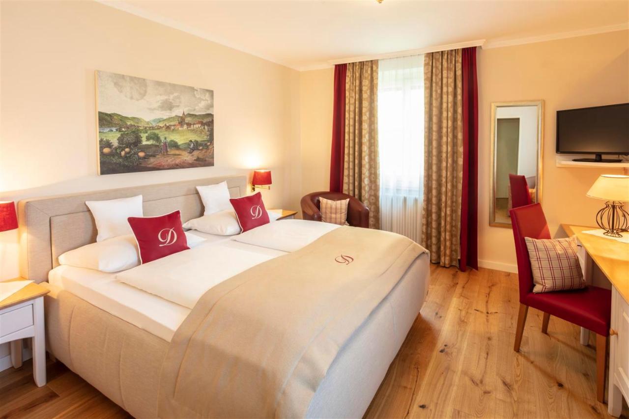 Donauhof - Hotel Garni 레헨스테이너와차우 외부 사진